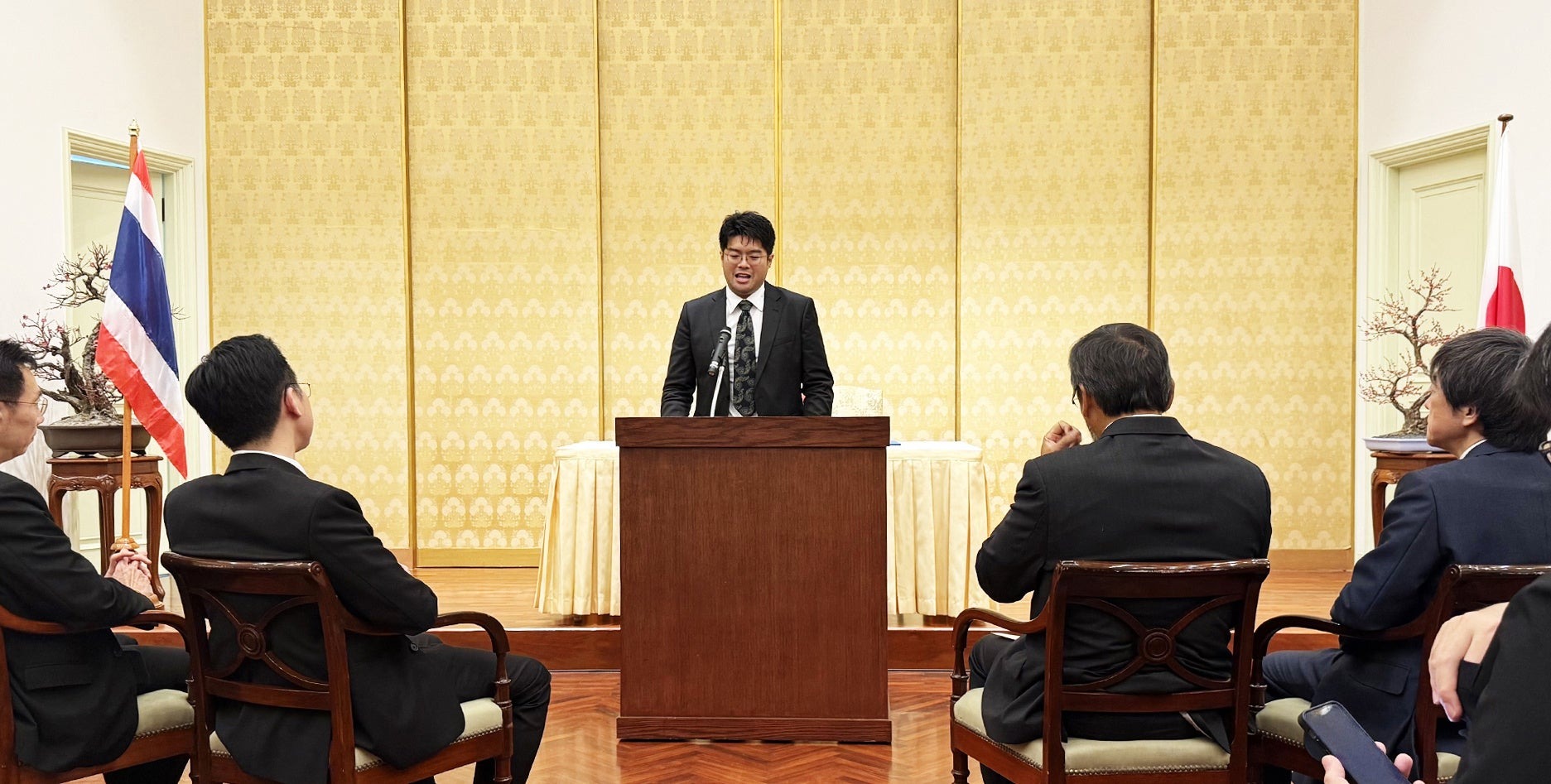 記念スピーチの様子